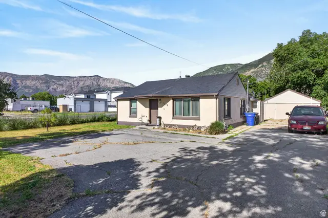 1218 N Washington Blvd E, Ogden, UT 84404 - #3
