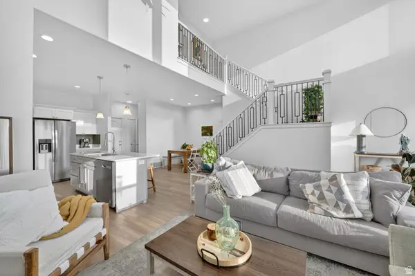 13897 S Canaan Peak Dr, Herriman, UT 84096