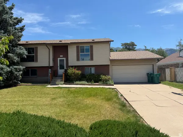 1238 Cherrywood Dr, Layton, UT 84040