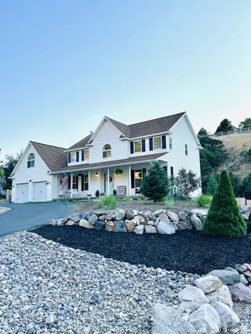 387 N Loafer Rd, Elk Ridge, UT 84651 - #1