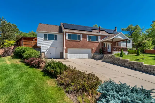 9070 S Sunrise Cir E, Sandy, UT 84093 - #3