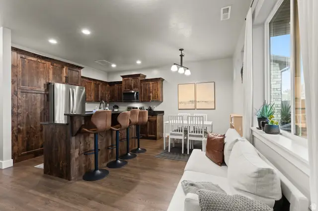263 N 840 E, Hyrum, UT 84319 - #3