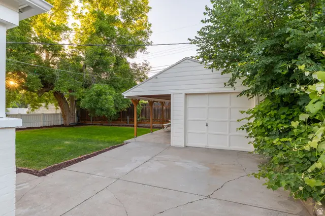 1947 E Sylvan Ave, Salt Lake City, UT 84108 - #2
