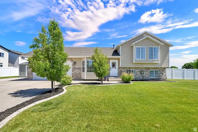 4844 S Midland Dr W, Roy, UT 84067 - #1