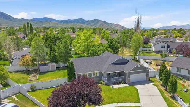 832 E Cedarview Cir N, Tooele, UT 84074 - #2