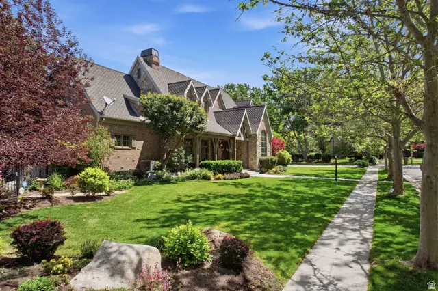 963 E Old English Rd, Draper, UT 84020 - #3