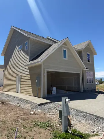 186 E 625 S, Hyde Park, UT 84318 - #3