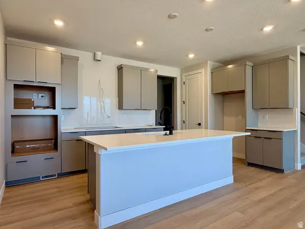 2325 N Paradise Flat Ln, Heber City, UT 84032