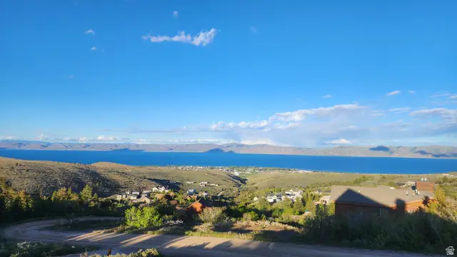 1695 W Cedar Ridge Dr W, Garden City, UT 84028 - #3