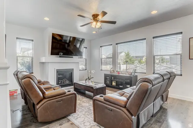 242 E Echo Ledge Dr, Saratoga Springs, UT 84045 - #2