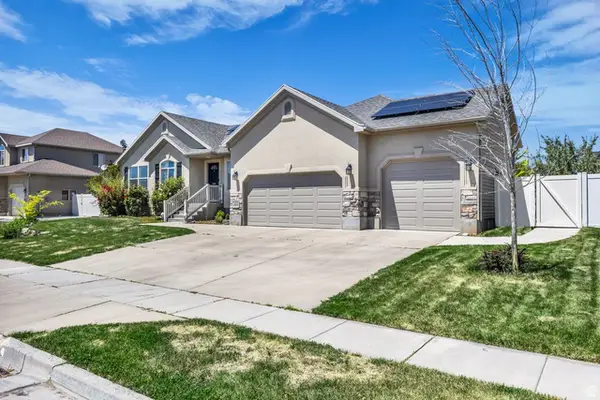 1368 W 2920 S, Syracuse, UT 84075