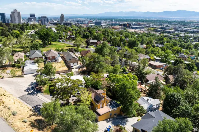 537 N Darwin St, Salt Lake City, UT 84103 - #2