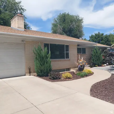 1285 E Jeanne Ave, Murray, UT 84121 - #1