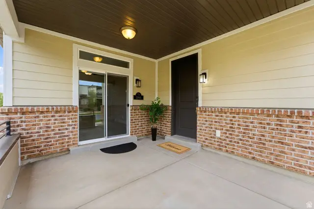 1166 W Henry Ave, Farmington, UT 84025 - #3