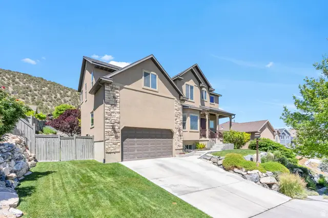 6957 N Comanche St, Eagle Mountain, UT 84005 - #2