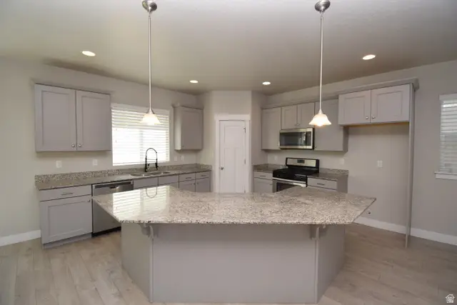 4929 W Red Ruby Ln, Herriman, UT 84096 - #2