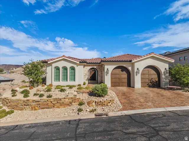 2243 Sunbrook Dr, Saint George, UT 84770 - #2