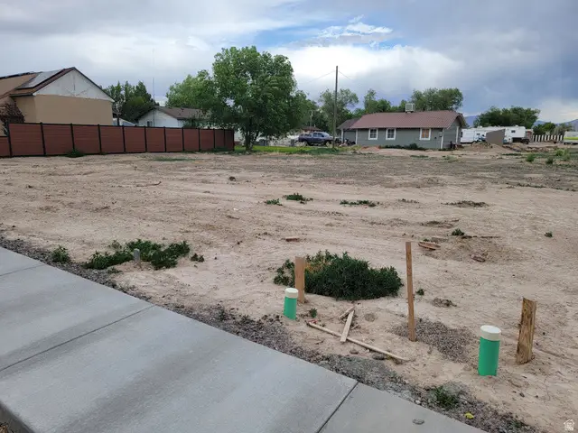 325 S 100 E #2, Delta, UT 84624 - #2