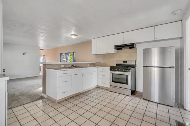 6954 S Flamingo Way, West Jordan, UT 84084 - #2