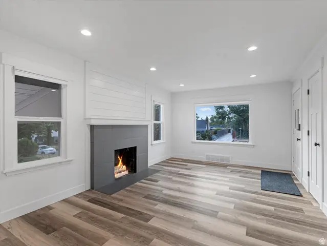 2504 E Wilmington Ave S, Salt Lake City, UT 84109 - #3