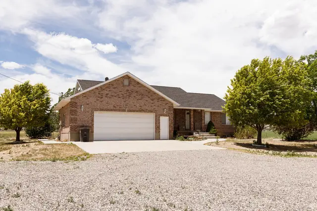 420 S Main St, Central Valley, UT 84754 - #3
