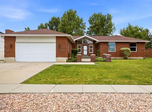 929 W Brandermill Cv, Murray, UT 84123