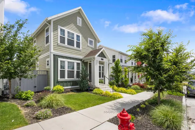 6782 W Leander Dr, South Jordan, UT 84009 - #3