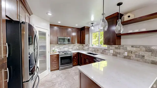 1615 S 350 E, Springville, UT 84663 - #2