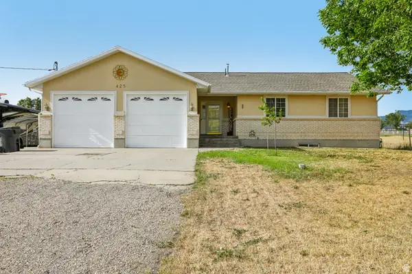 425 W Cherry St, Grantsville, UT 84029