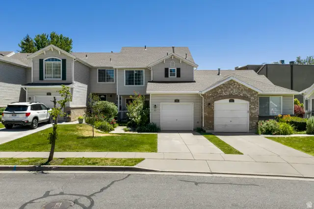 83 W 200 N, Centerville, UT 84014 - #1