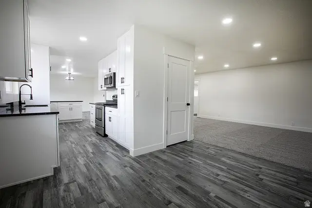 36 W Marquette Dr, Midvale, UT 84047 - #1