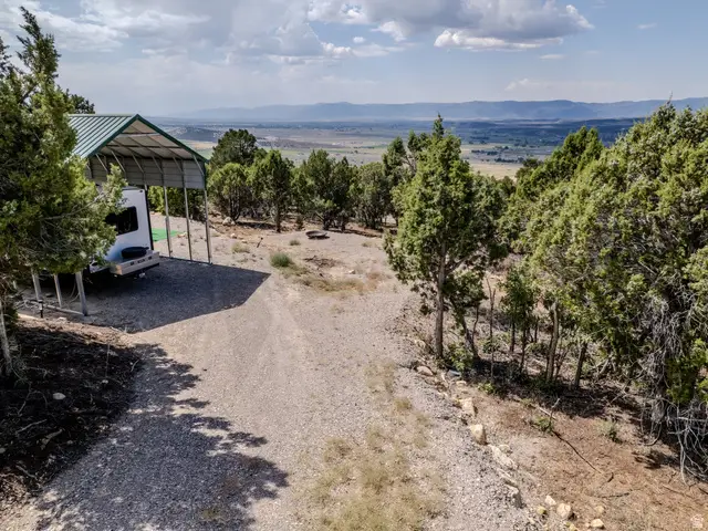 22230 Cedar Crest Dr, Mount Pleasant, UT 84647 - #2