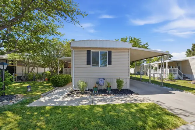 745 W Monte Del Oro S, Taylorsville, UT 84123 - #1