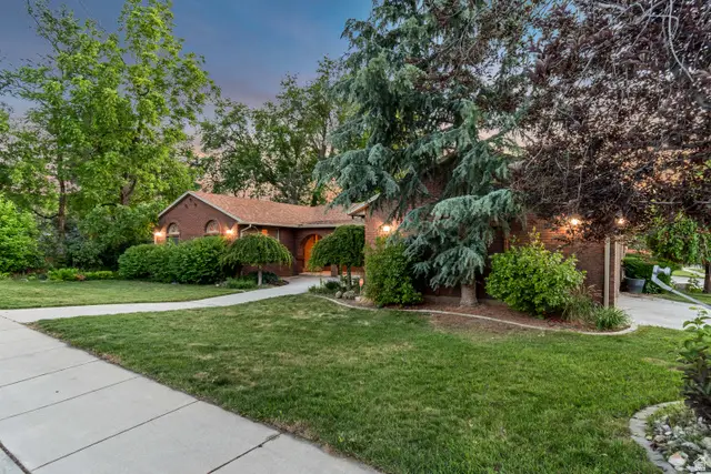 5768 S Erekson Ln, Salt Lake City, UT 84107 - #3