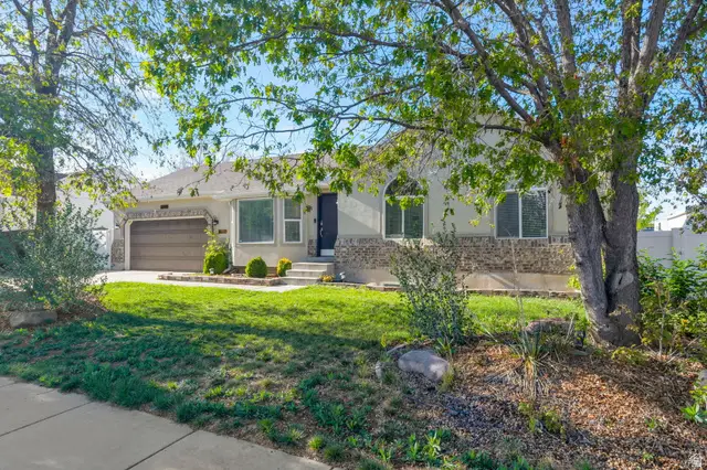 5244 W Shaggy Peak Dr, Riverton, UT 84096 - #3