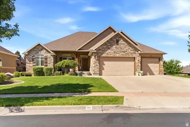 513 N Peacefield Dr, Layton, UT 84040 - #2