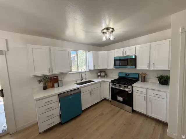 6281 W King Dr, West Valley City, UT 84128 - #1