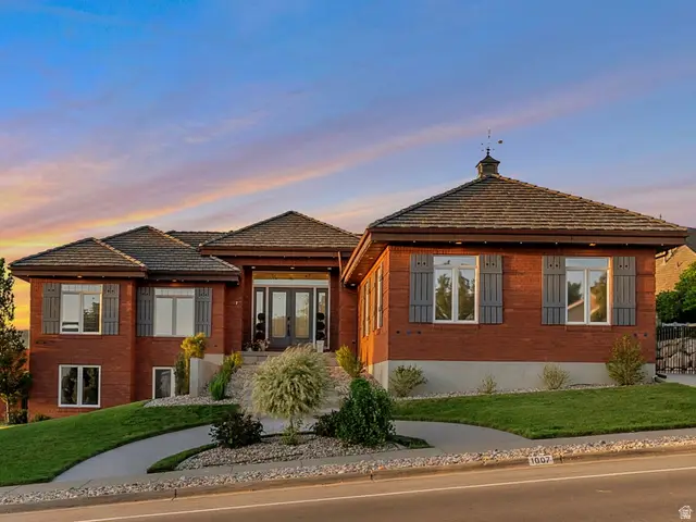 1007 E Eaglewood Dr, North Salt Lake, UT 84054 - #1