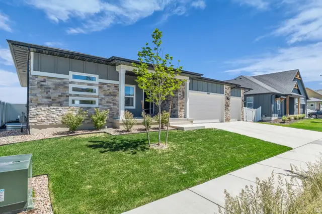 1005 E Antelope Dr, Eagle Mountain, UT 84005 - #3
