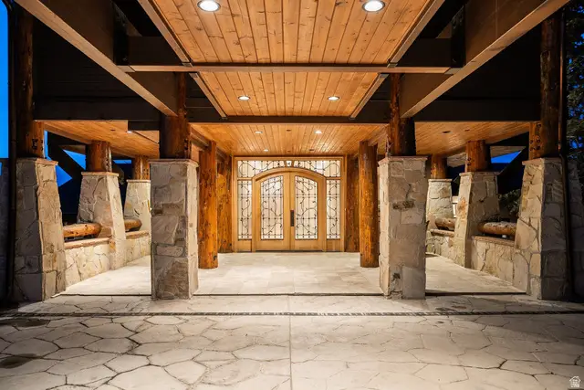 21 White Pine Canyon Rd, Park City, UT 84098 - #2