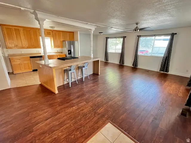 2875 N Hill Field Rd #4, Layton, UT 84041 - #2