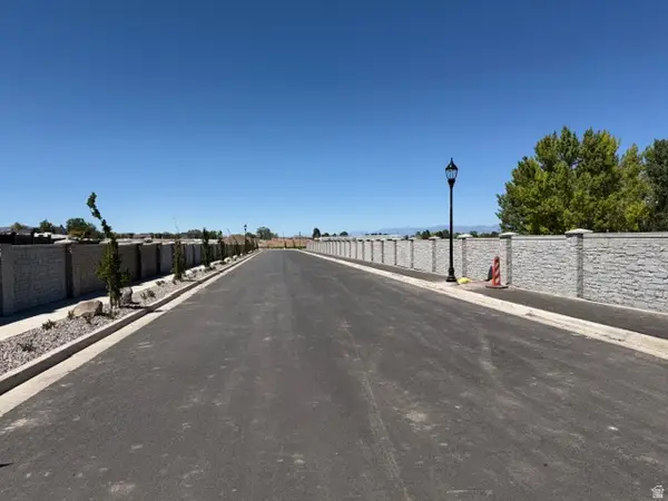 13296 S Hidden Ranch Dr W #5, Herriman, UT 84096