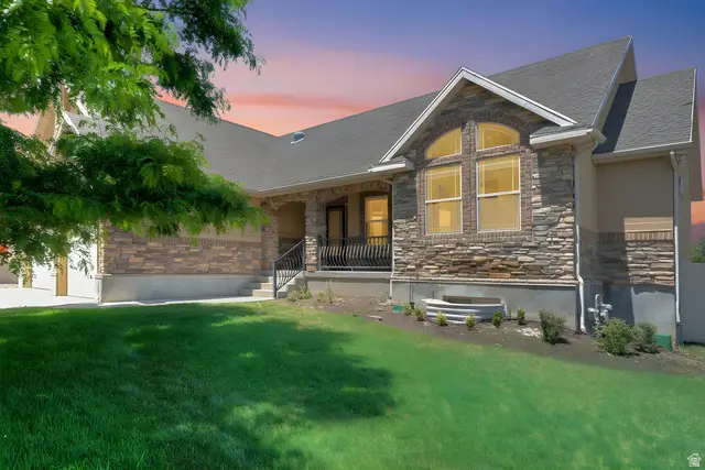 1376 W Jordan Hills Dr, South Jordan, UT 84095 - #1