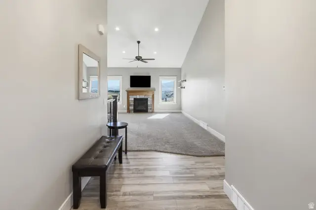 1098 N Valley View Dr, Tremonton, UT 84337 - #3