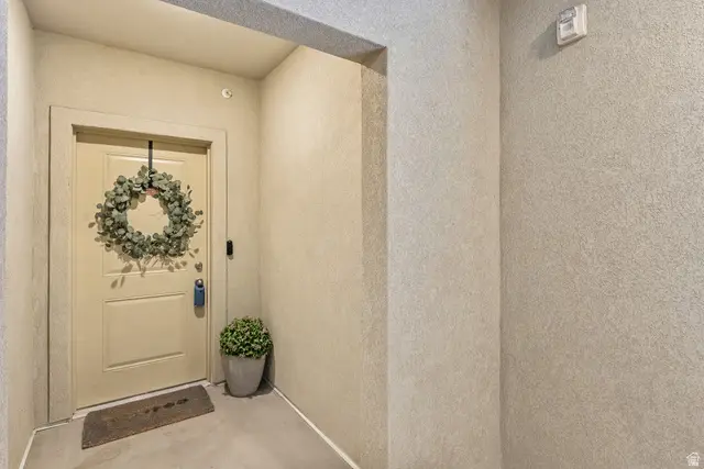 8395 S Iris Lumi Ln #203, Midvale, UT 84047 - #3