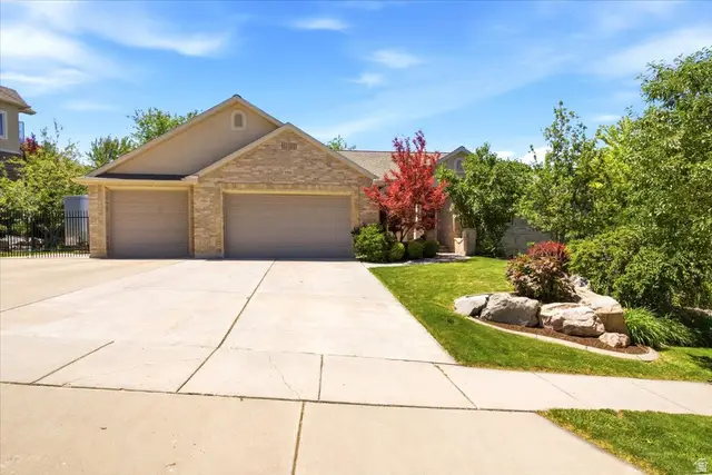 1561 E Lakeview Way S, Ogden, UT 84403 - #2