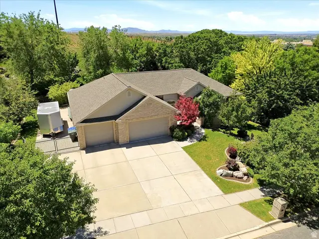 1561 E Lakeview Way S, Ogden, UT 84403 - #3