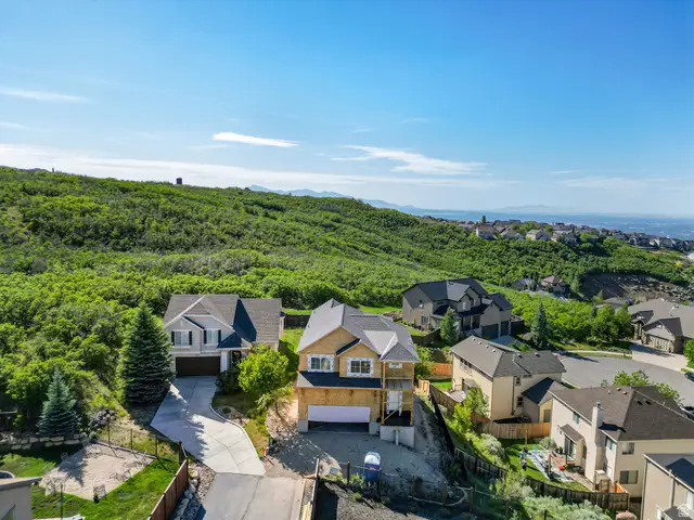15112 S Eagle Chase Dr, Draper, UT 84020 - #1