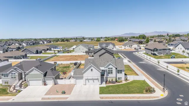 3561 S Green Farm Way, West Haven, UT 84401 - #2