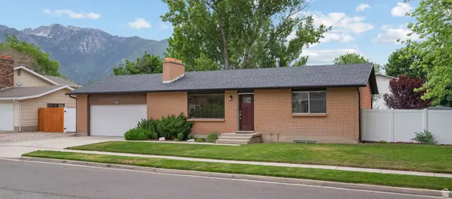 812 Stormy Creek Rd, Sandy, UT 84094 - #2